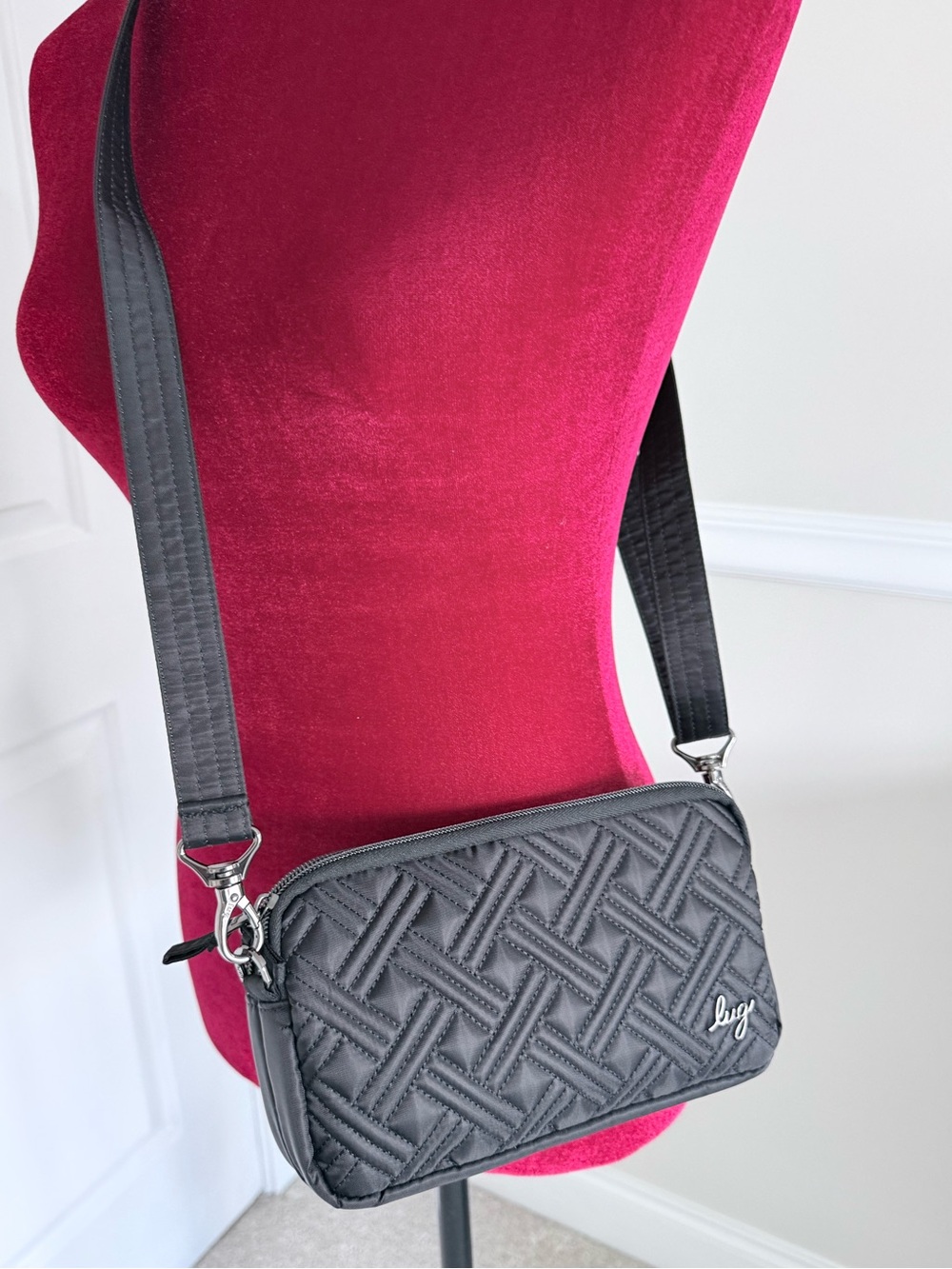 Lug coupe XL black crossbody bag